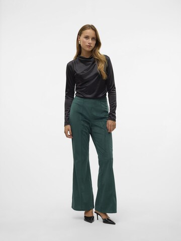 SOMETHINGNEW Flared Pleat-front trousers 'DIANA' in Blue