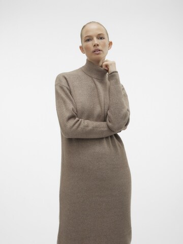 VERO MODA Strikkjole 'VMKaden' i brun