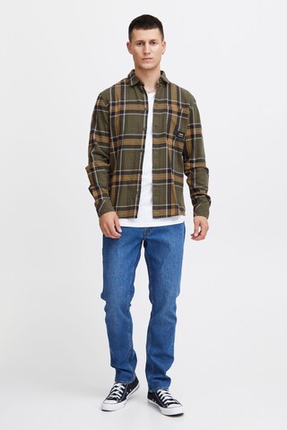 !Solid - Ajuste regular Camisa 'Brandt' en verde