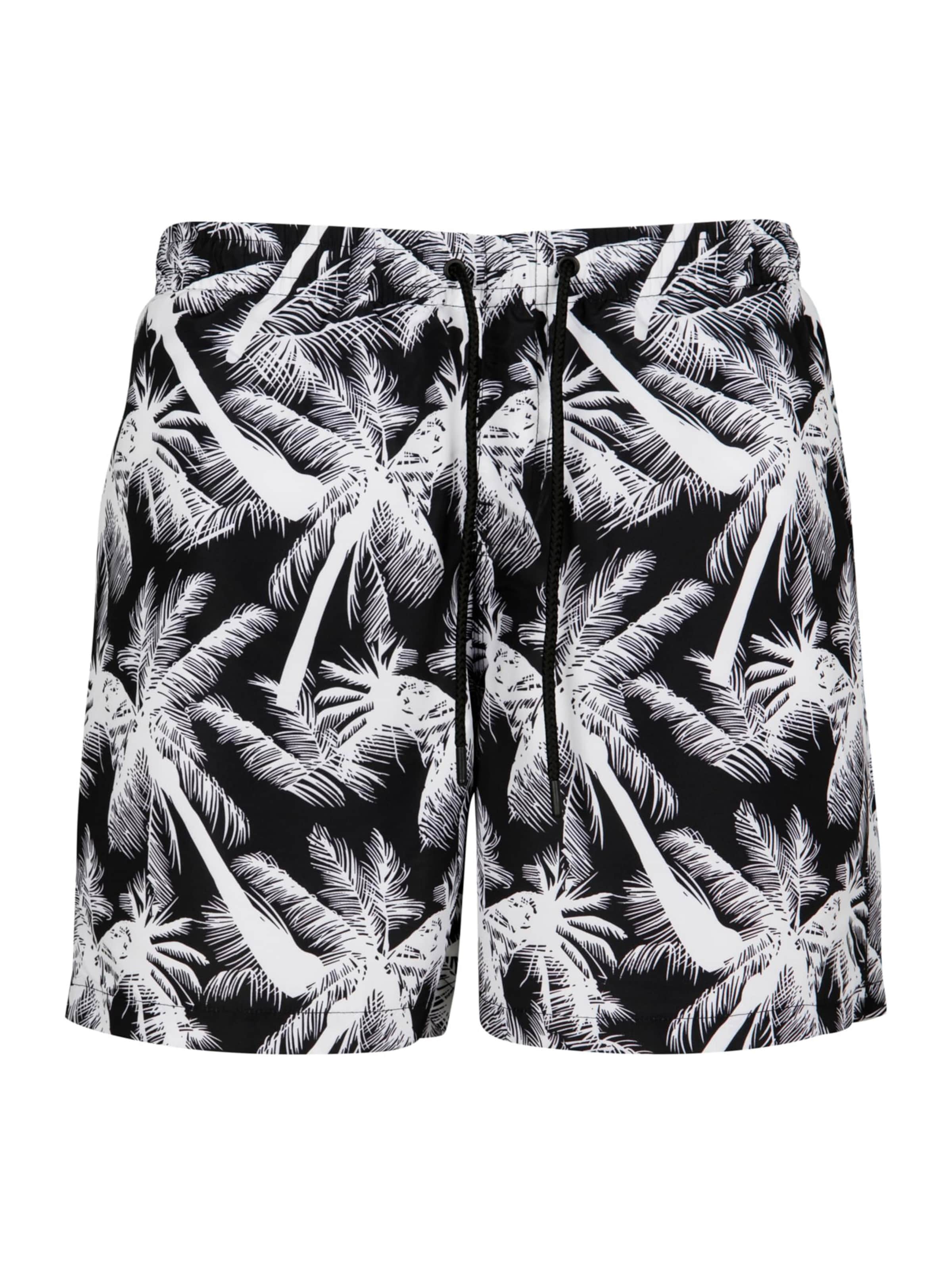 Pantaloncini da bagno di Urban Classics in nero: frontale
