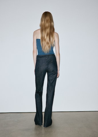 évasé Jean 'JUNE' MANGO en bleu