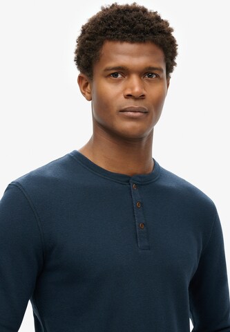 T-Shirt 'The Merchant Store – Grandad' Superdry en bleu