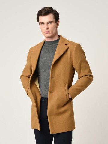 Manteau mi-saison Antioch en jaune : devant