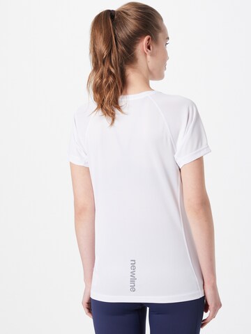 T-shirt fonctionnel Newline en blanc