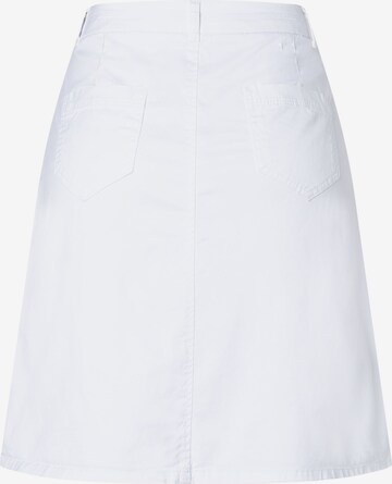 MORE & MORE Skirt in White