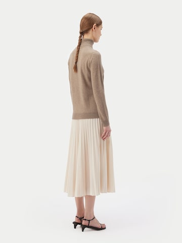 GOBI Cashmere Tröja 'Women's Essential Cashmere Turtleneck Sweater' i grå