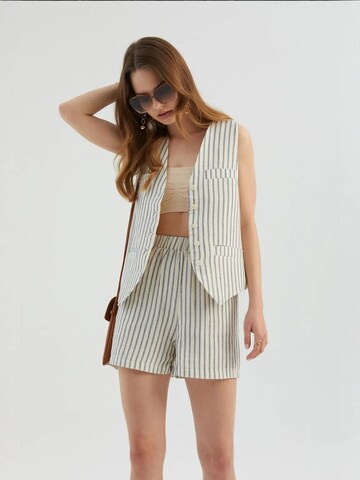 Hiccup - Regular Calças em branco: frente