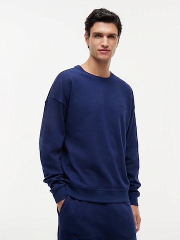 Sweat-shirt 'Essentials' TOMMY HILFIGER en bleu : devant