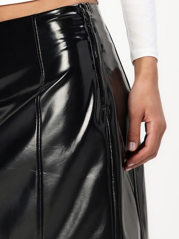 GUESS Rok 'TEODOLINDA' in Zwart