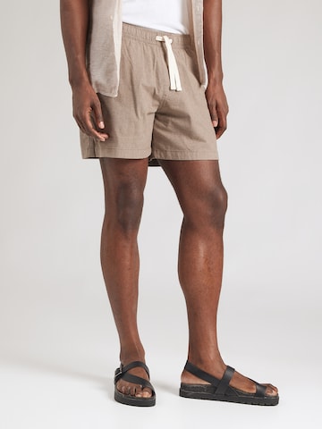 HOLLISTER Normalny krój Spodnie w kolorze brązowy: przód