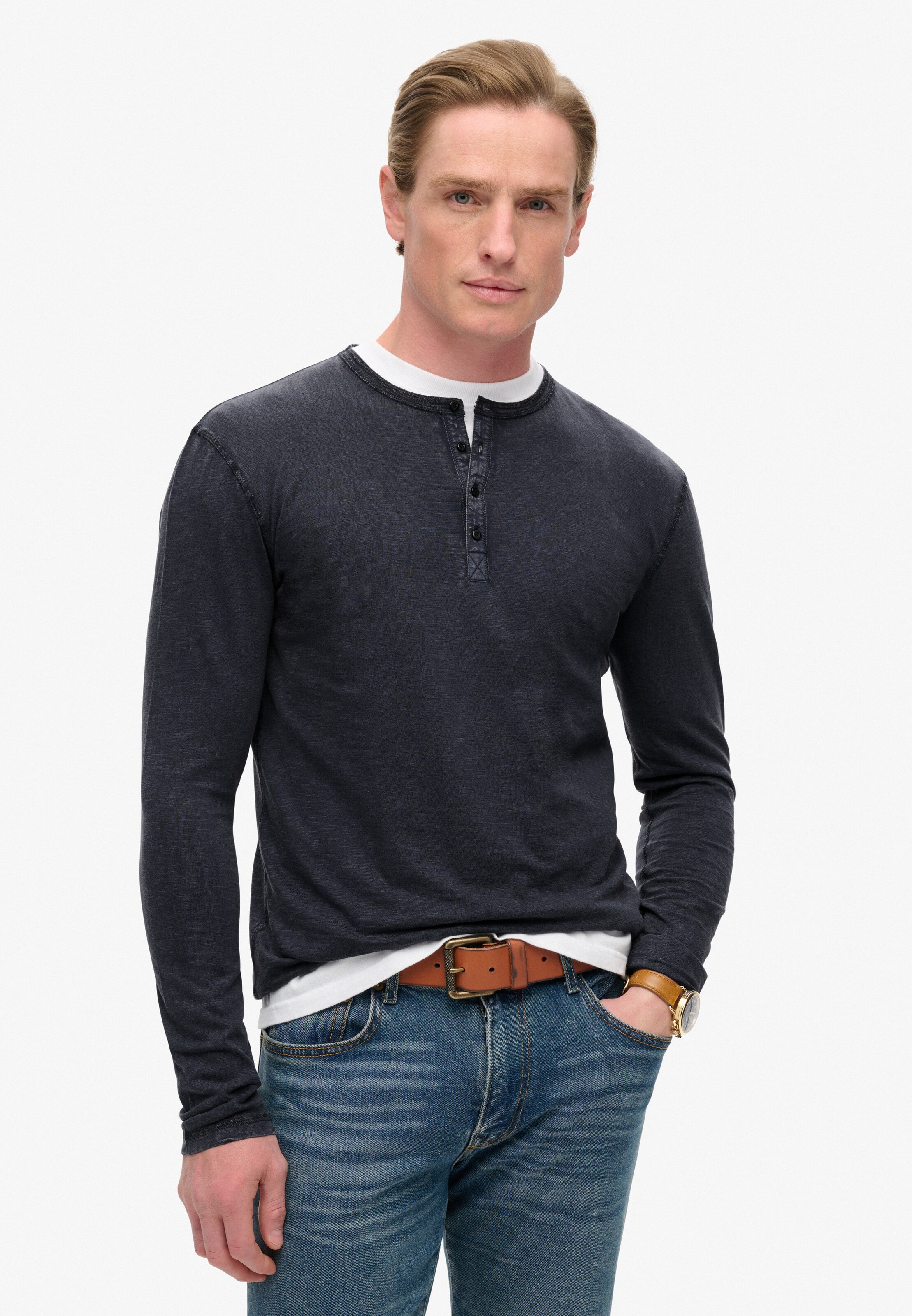 T-Shirt 'Grandad' Superdry & Co en beige : devant