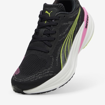 Chaussure de course 'Magnify NITRO™ 2' PUMA en noir