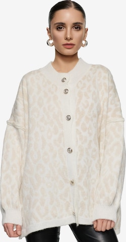 Worldclassca Oversized Cardigan in Beige: front