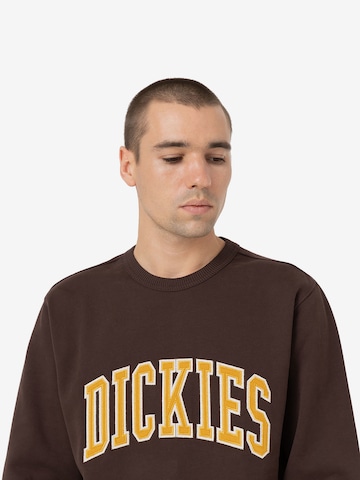 DICKIES Sweatshirt 'AITKIN' in Braun