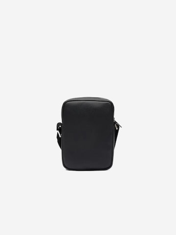LACOSTE - Mala de ombro 'Classic Homme' em preto
