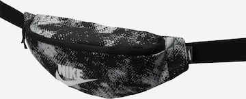Nike Sportswear Vyölaukku 'Heritage' värissä musta