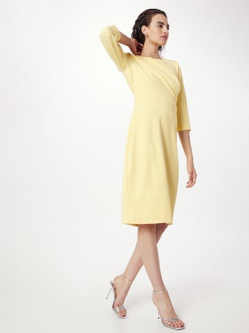 Adrianna Papell Φόρεμα σε κίτρινο