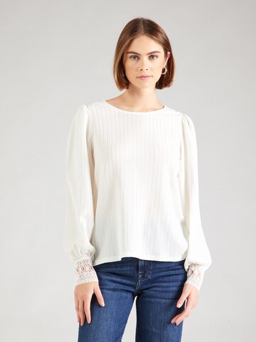 VILA Shirt 'Whitna' in White: front