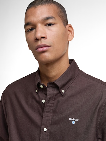 Barbour - Ajuste regular Camisa 'Oxtown' en marrón