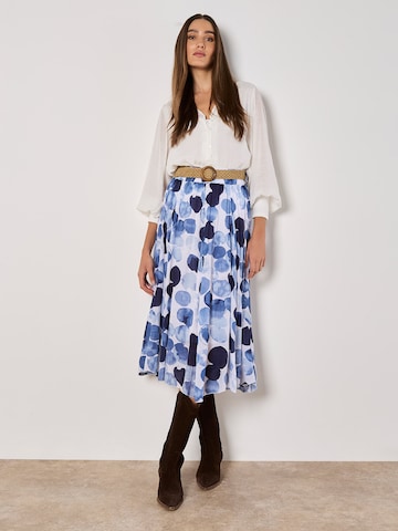 Jupe ' ' Apricot en bleu : devant