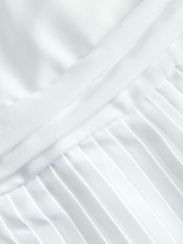 balta Next Kombinezonas