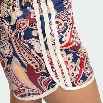 ADIDAS ORIGINALS - Loosefit Calças 'Adidas × Liberty London' em azul