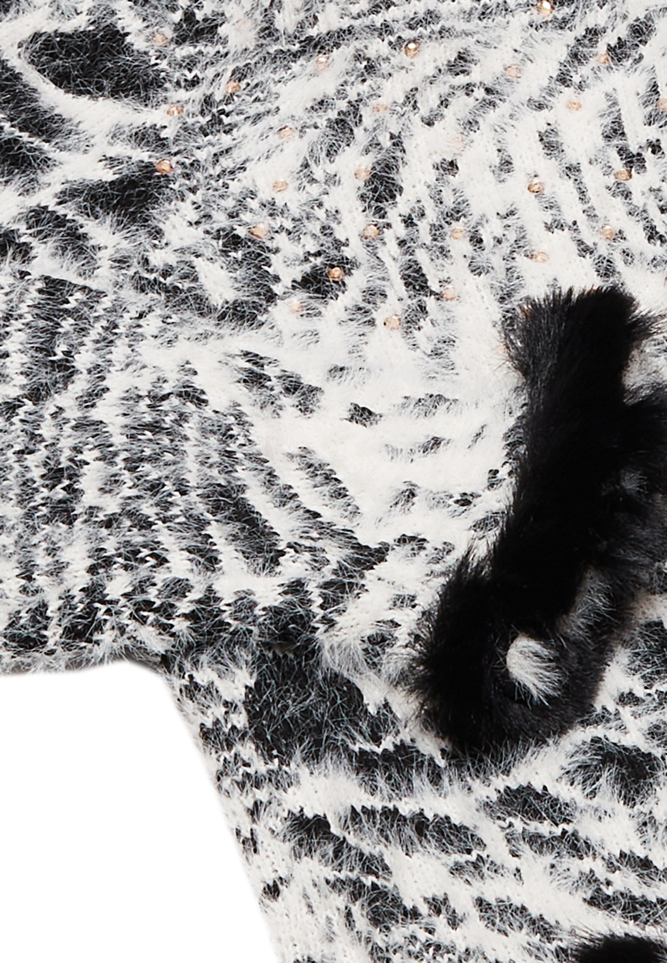 faina Kampsun, värv valge