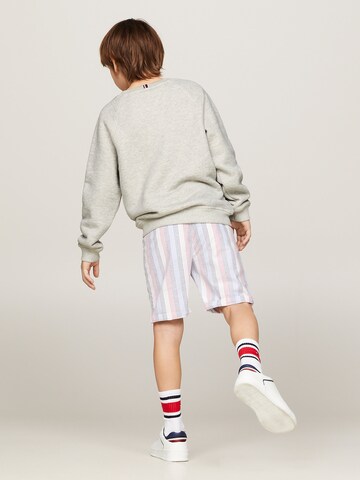 TOMMY HILFIGER Sweatshirt in Grau