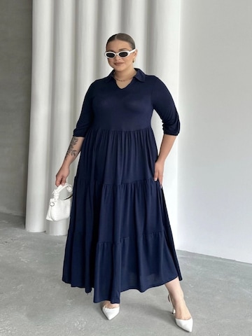 Stil Diva Dress in Blue: front