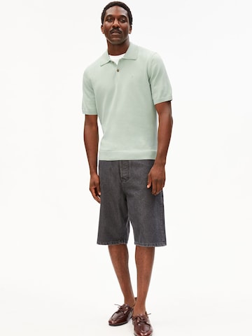 T-Shirt ARMEDANGELS en bleu : devant