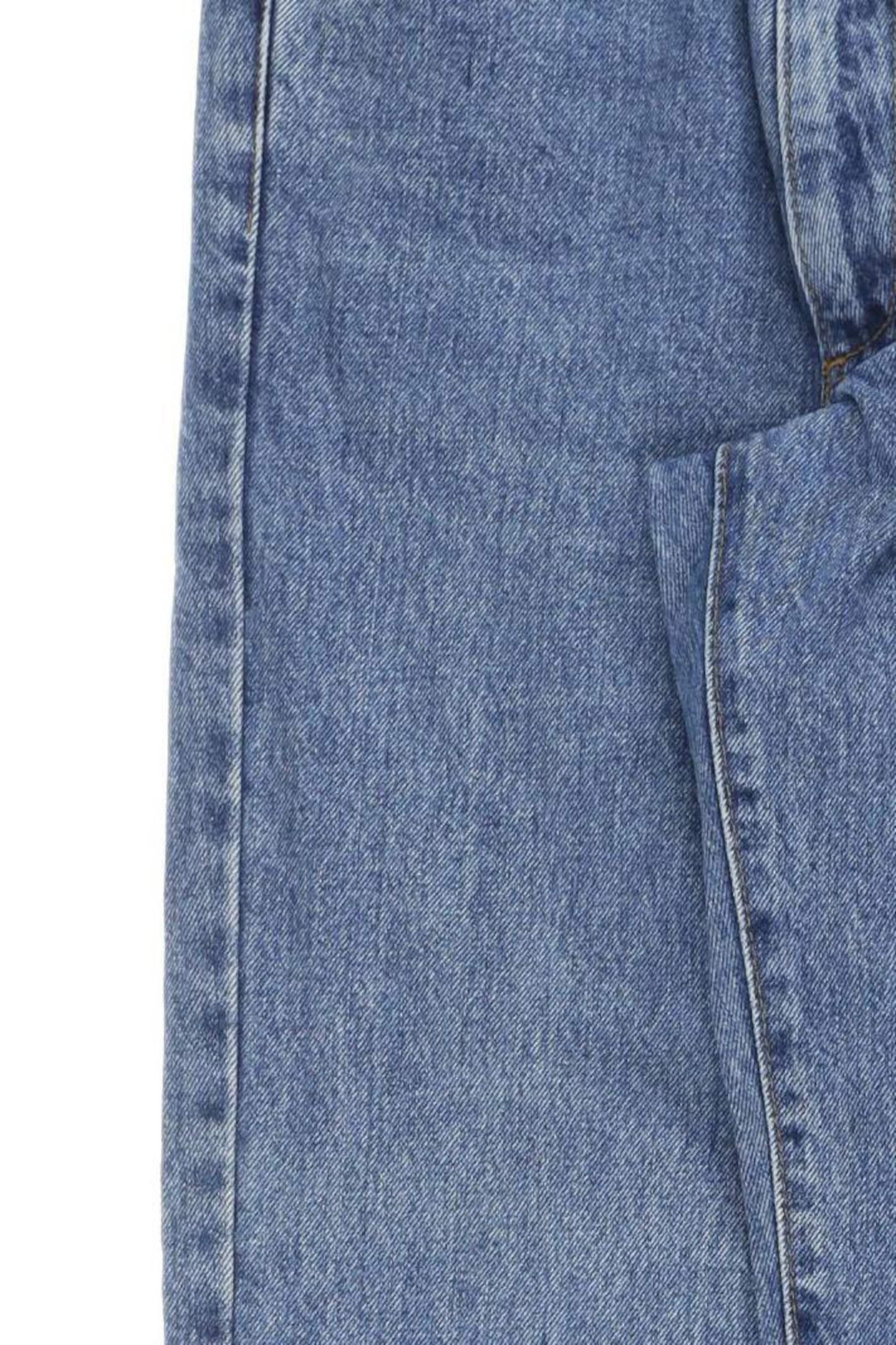 Closed Jeans in 27 in Blue