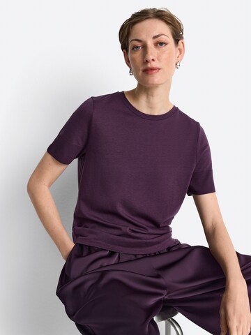 Rich & Royal T-Shirt in Lila: Vorderseite