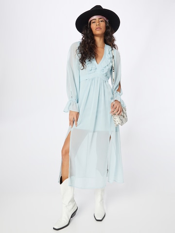 Robe River Island en bleu