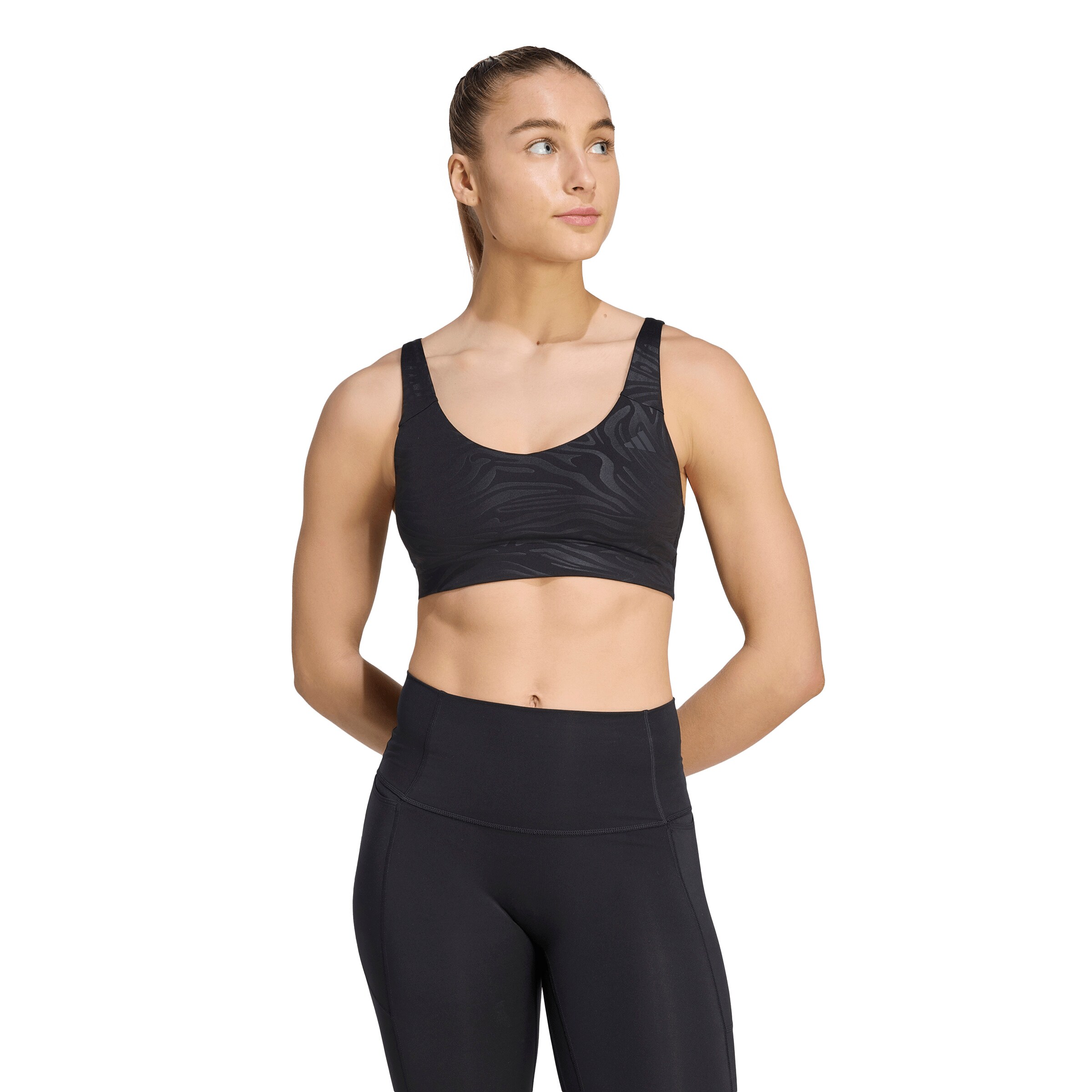 ADIDAS PERFORMANCE Bustier Sport-BH 'All Me Essentials' in Schwarz: Vorderseite