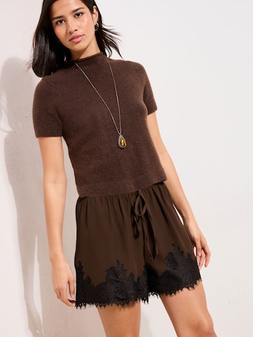 Friends Like Theseregular Hlače - smeđa boja