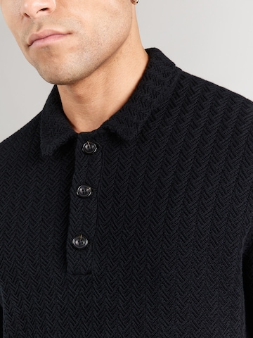 Pulover de la Abercrombie & Fitch pe negru