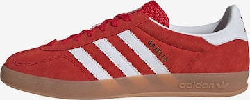 ADIDAS ORIGINALS - Zapatillas deportivas bajas 'Gazelle' en rojo: frente