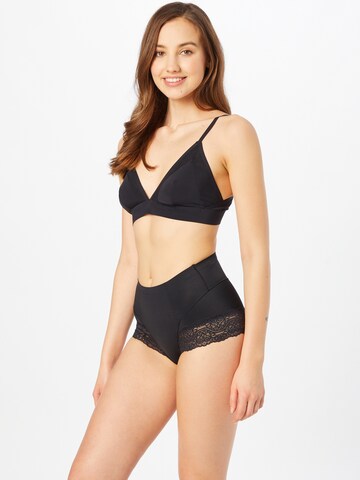 MAGIC Bodyfashion - Panti 'Tummy' en negro