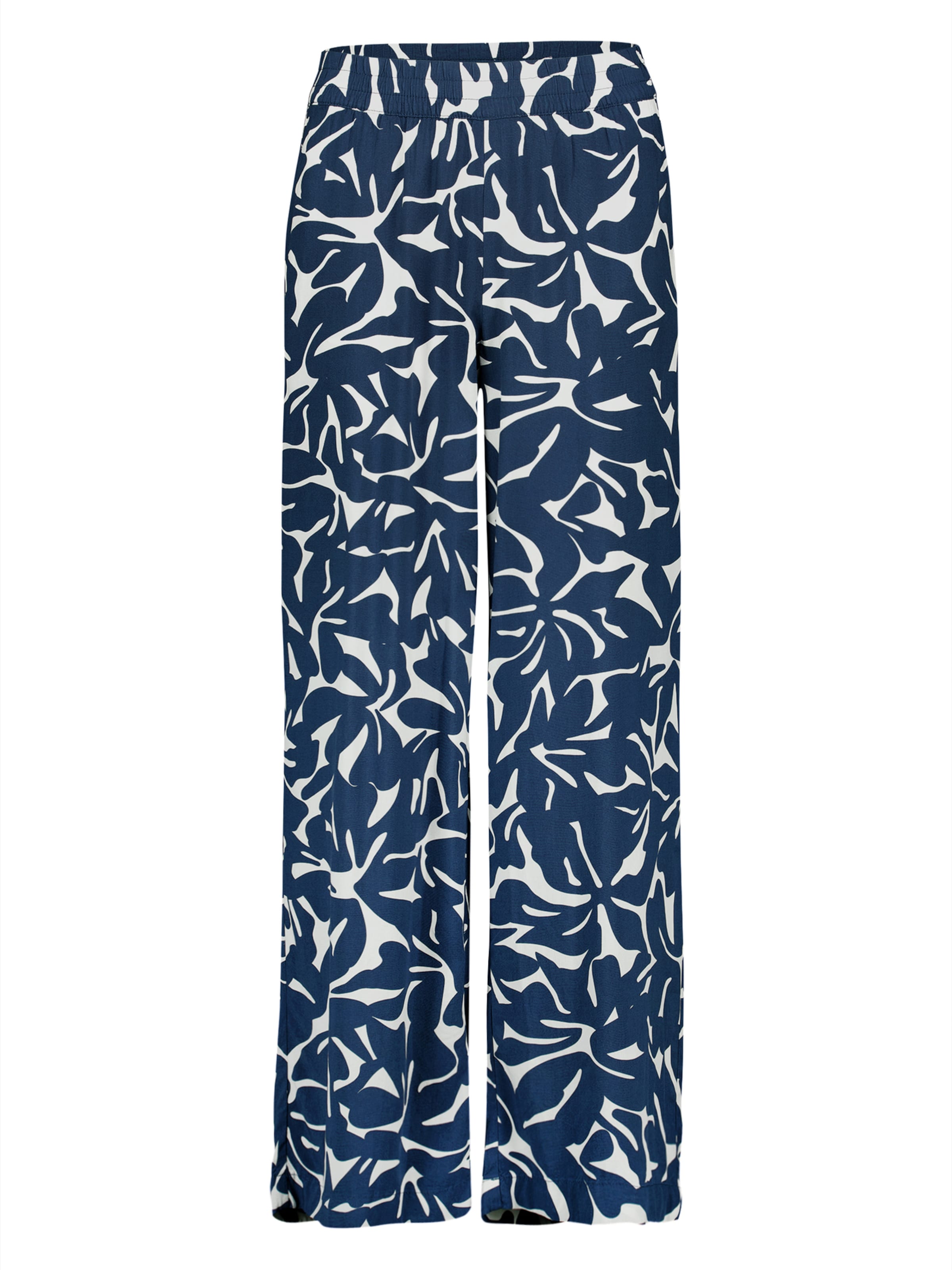 zero Skinny Pants in Blue: front