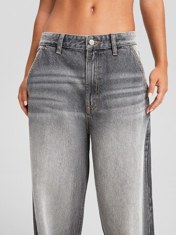 Bershka Wide Leg Jeans in Grau