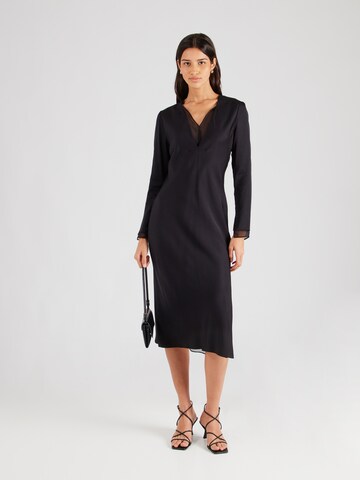 Abito di Calvin Klein in nero: frontale