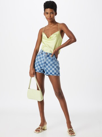 NEON & NYLON Regular Shorts 'FREJA' in Blau