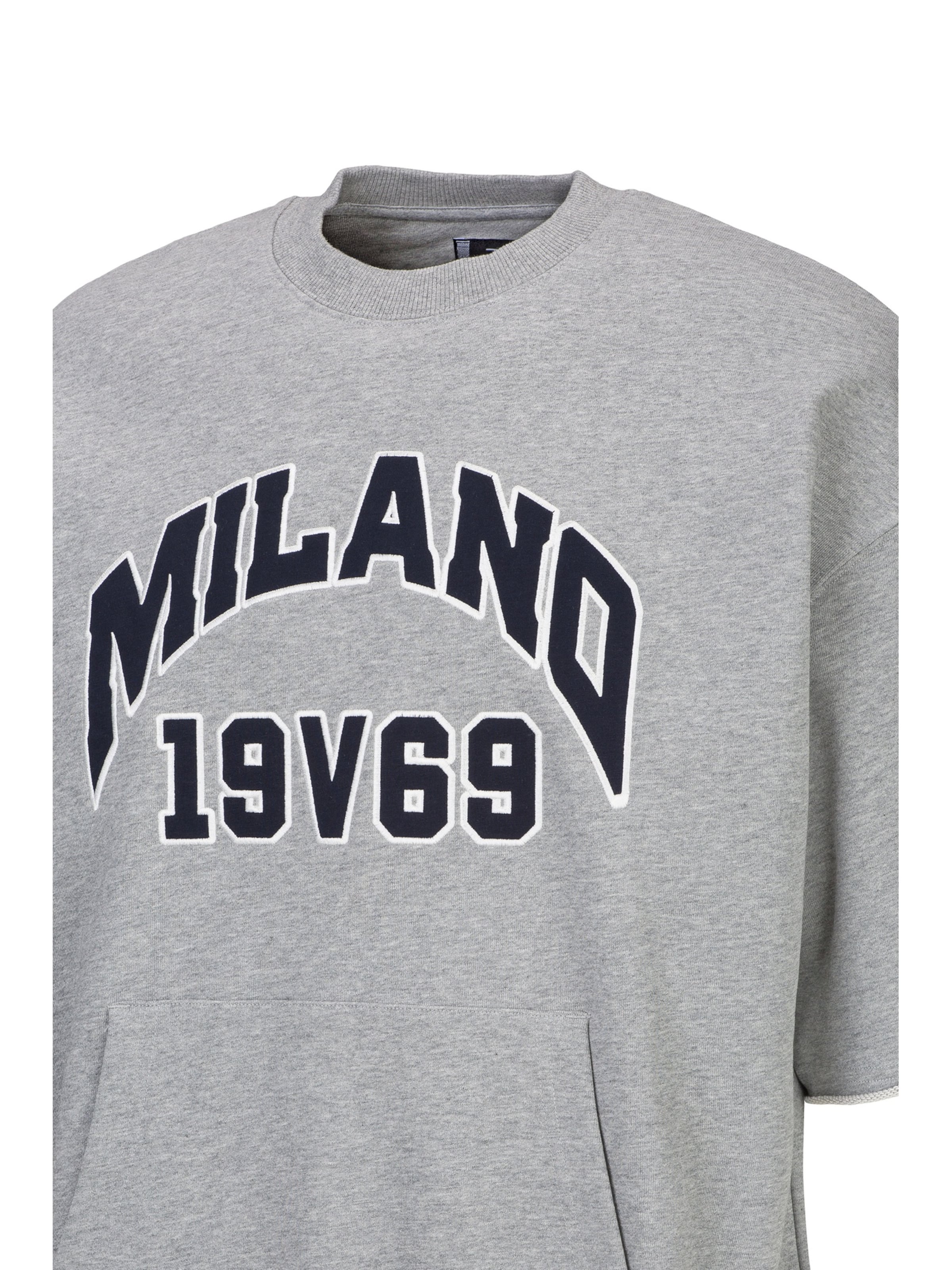 19V69 ITALIA Tréning póló 'Verdi College' - szürke