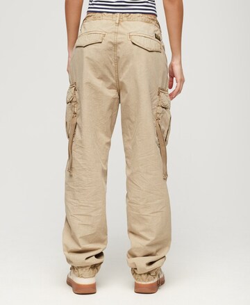 Loosefit Pantalon cargo Superdry en beige