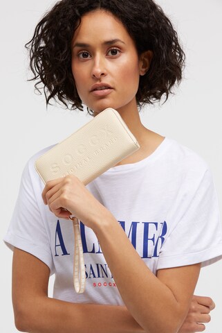 Soccx Wallet in Beige: front