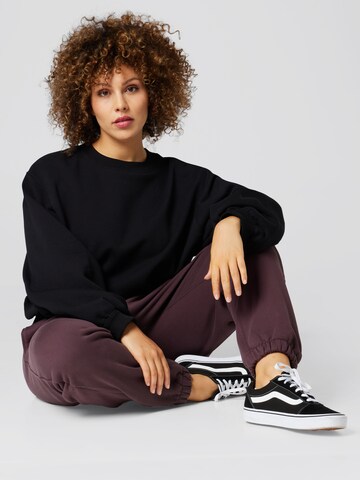 Effilé Pantalon 'Ida' A LOT LESS en marron