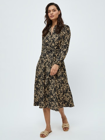 Peppercorn Kleid 'Malene' in Schwarz: Vorderseite