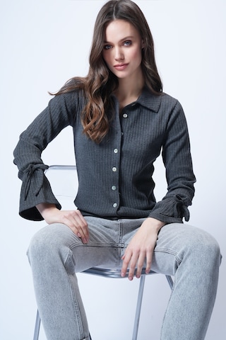 Trend Alaçatı Stili Bluza | siva barva: sprednja stran