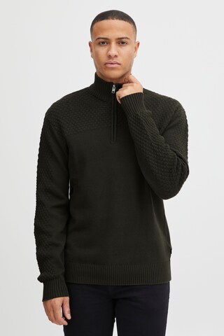 !Solid Sweater in Green: front