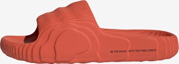 ADIDAS ORIGINALS Μιούλ 'Adilette 22' σε κόκκινο: μπροστά